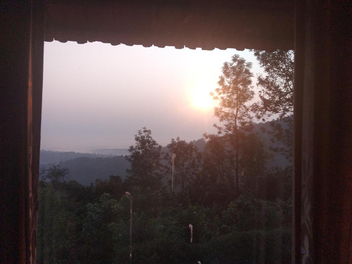 Abiyal Mountain Stay Madikeri Exterior photo
